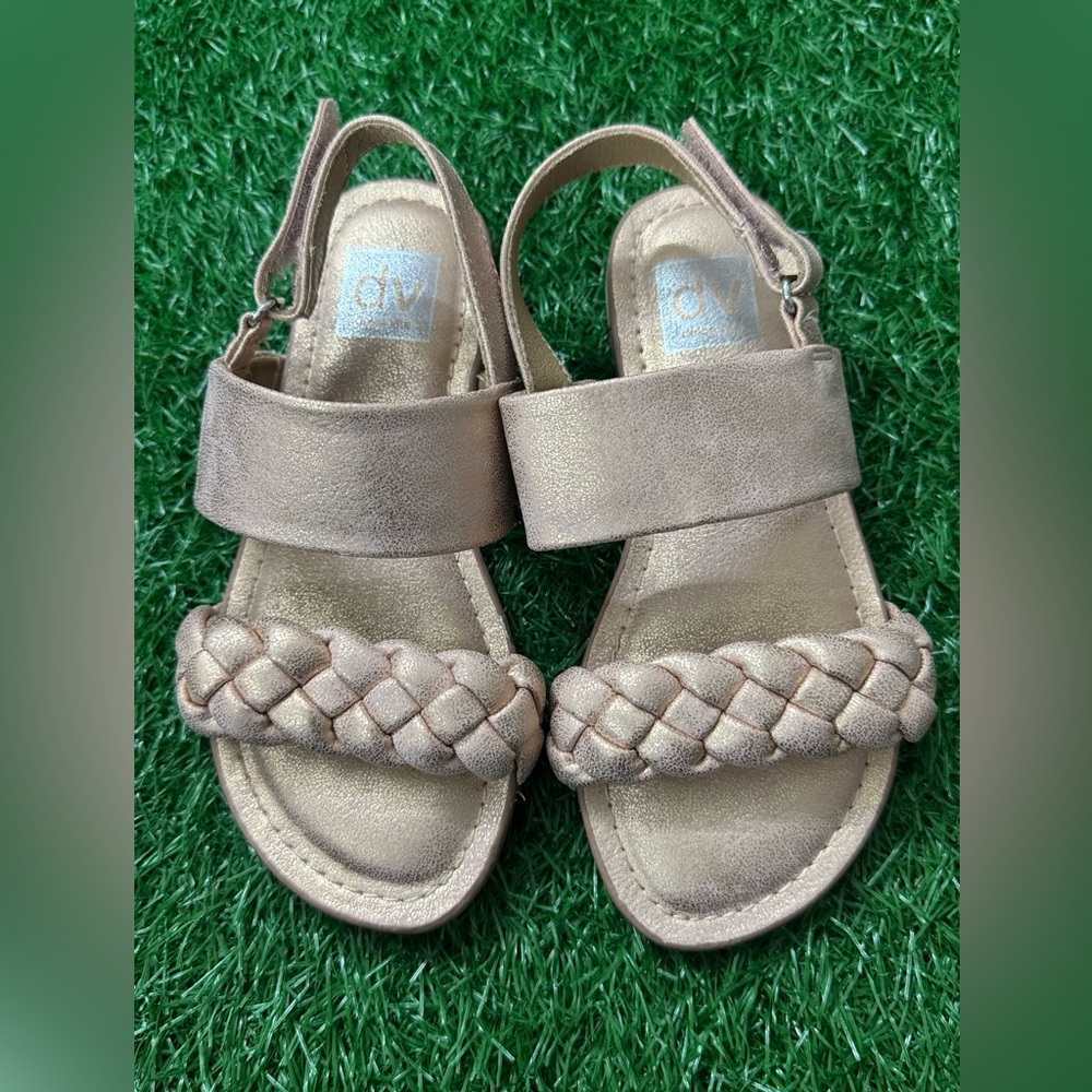 DV by Dolce Vita Gold Sandals with Braided Design
Size Girls 13